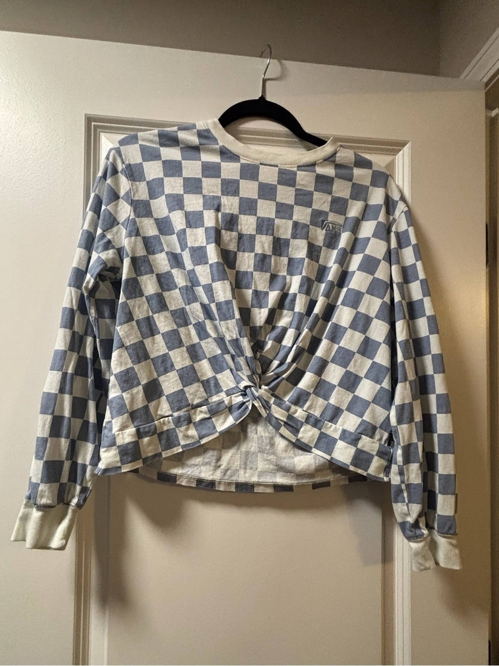 Vans printed knotty long sleeve top
